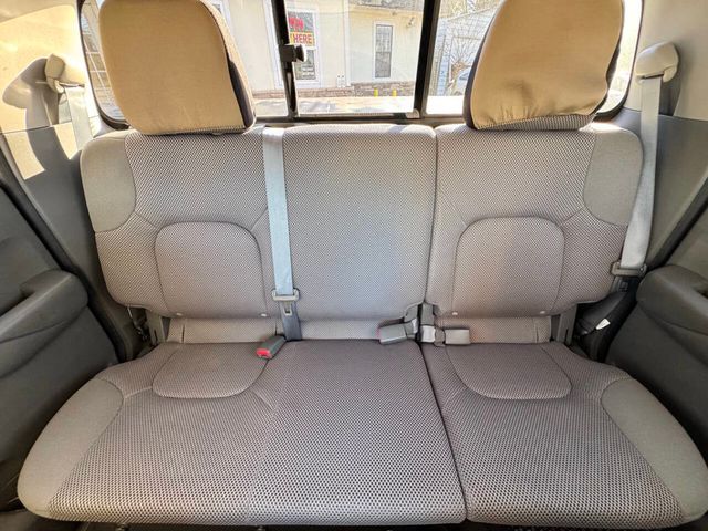 2016 Nissan Frontier 2WD Crew Cab SWB Automatic SV - 22960669 - 12