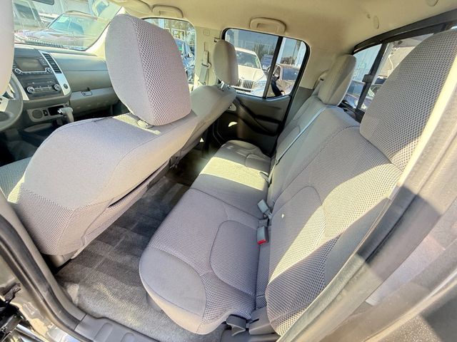 2016 Nissan Frontier 2WD Crew Cab SWB Automatic SV - 22940005 - 14