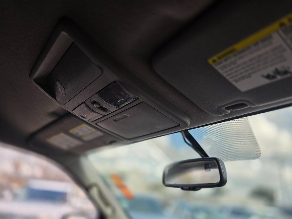 2016 Nissan Frontier 2WD Crew Cab SWB Automatic SV - 22965489 - 10