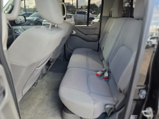 2016 Nissan Frontier 2WD Crew Cab SWB Automatic SV - 22965489 - 15