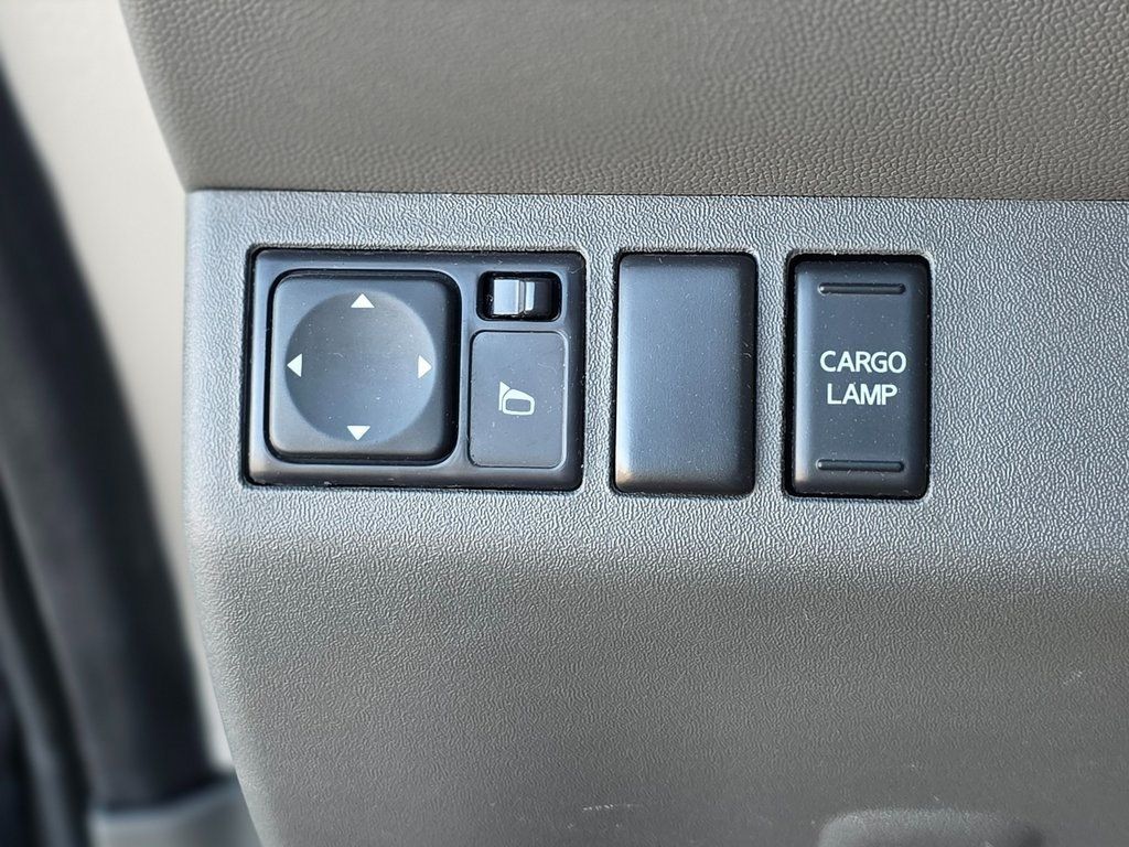 2016 Nissan Frontier 2WD Crew Cab SWB Automatic SV - 22965489 - 39