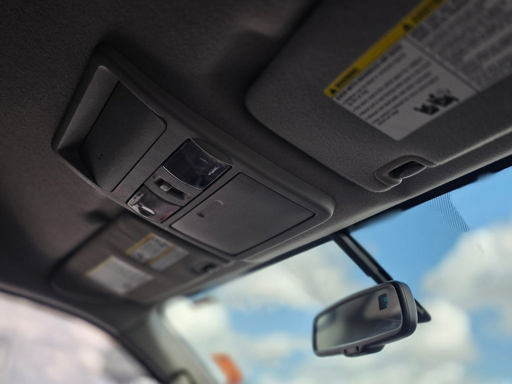 2016 Nissan Frontier 4WD Crew Cab SWB Automatic PRO-4X - 22987675 - 10