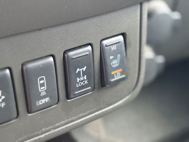 2016 Nissan Frontier 4WD Crew Cab SWB Automatic PRO-4X - 22987675 - 31