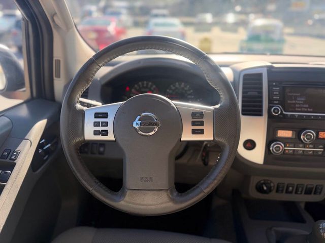 2016 Nissan Frontier 4WD Crew Cab SWB Automatic SV - 22970524 - 10