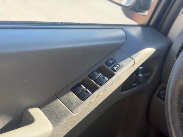 2016 Nissan Frontier 4WD Crew Cab SWB Automatic SV - 22970524 - 12