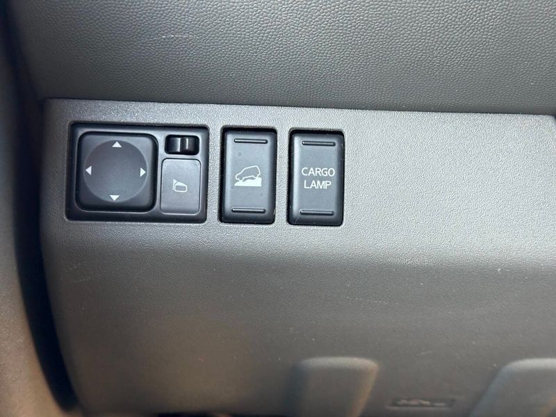 2016 Nissan Frontier 4WD Crew Cab SWB Automatic SV - 22866248 - 34