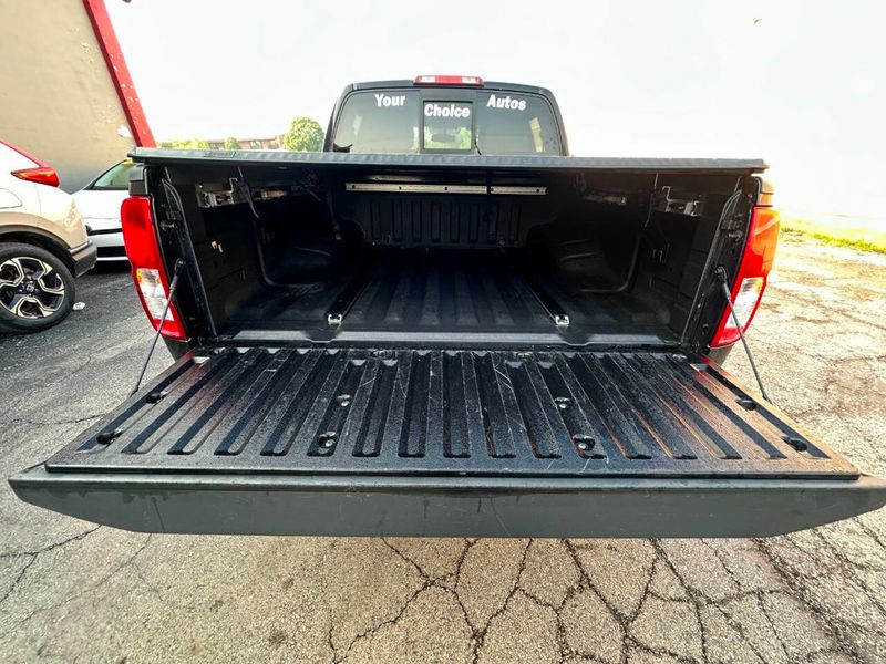 2016 Nissan Frontier 4WD Crew Cab SWB Automatic SV - 22866248 - 6