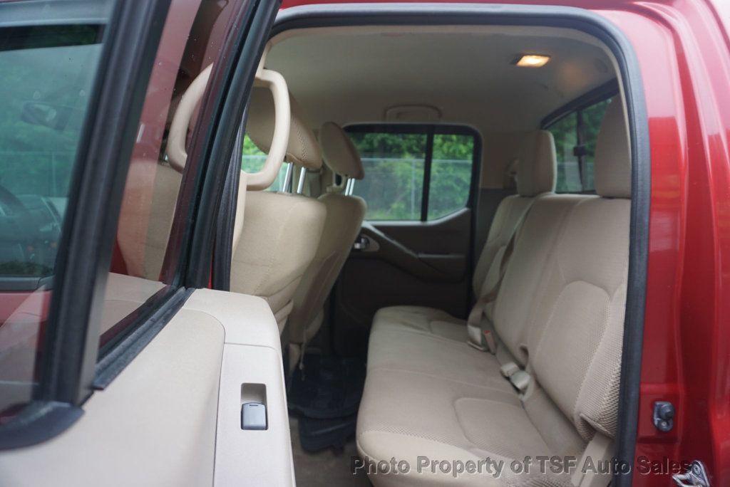 2016 Nissan Frontier 4WD Crew Cab SWB Automatic SV - 23031474 - 10
