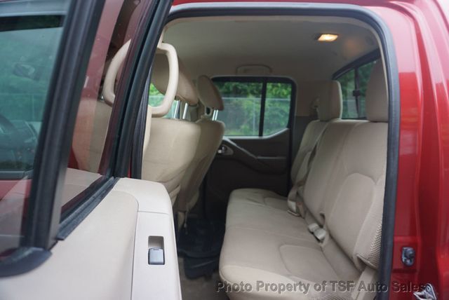 2016 Nissan Frontier 4WD Crew Cab SWB Automatic SV - 23031474 - 10