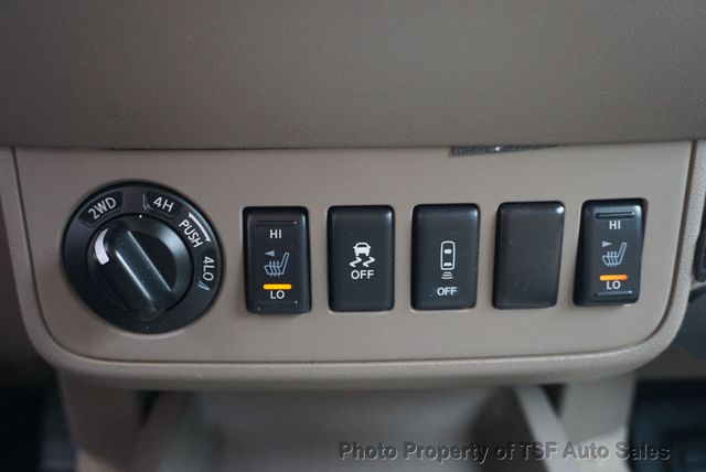 2016 Nissan Frontier 4WD Crew Cab SWB Automatic SV - 23031474 - 16
