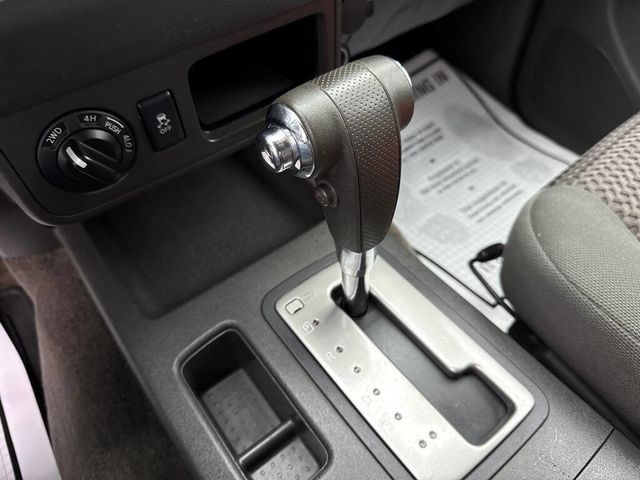 2016 Nissan Frontier 4WD King Cab Automatic SV - 22906867 - 24