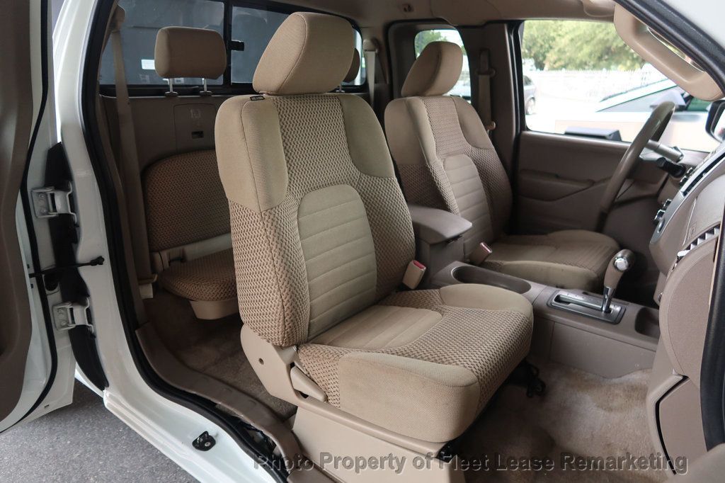 2016 Nissan Frontier Frontier SV 2WD Ext Cab SWB - 23060132 - 21