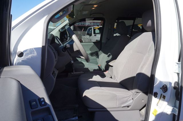 2016 Nissan Frontier SUPER CLEAN, PREMIUM WHEELS, CLEAN CAR FAX - 23090734 - 15