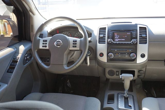2016 Nissan Frontier SUPER CLEAN, PREMIUM WHEELS, CLEAN CAR FAX - 23090734 - 29