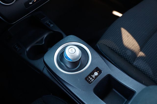 2016 Nissan Leaf 4dr Hatchback S - 22977456 - 41