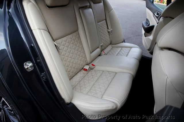 2016 Nissan Maxima 4dr Sedan 3.5 Platinum - 22872144 - 26