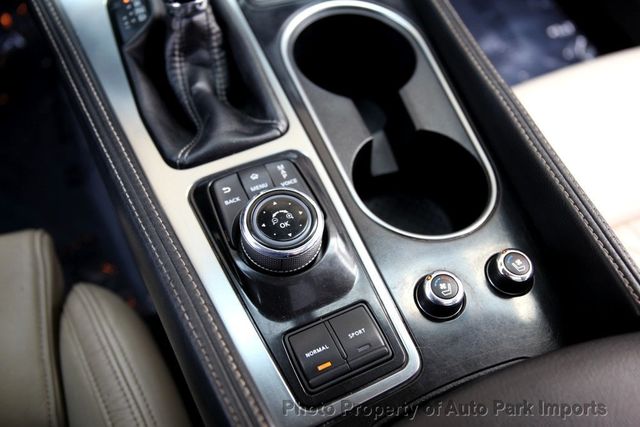 2016 Nissan Maxima 4dr Sedan 3.5 Platinum - 22872144 - 37