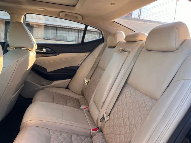 2016 Nissan Maxima 4dr Sedan 3.5 Platinum - 22181372 - 11