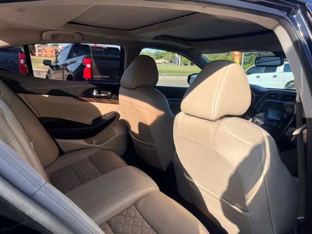 2016 Nissan Maxima 4dr Sedan 3.5 Platinum - 22181372 - 19
