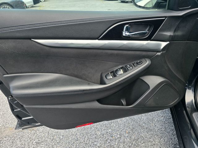 2016 Nissan Maxima 4dr Sedan 3.5 SR - 23074640 - 9