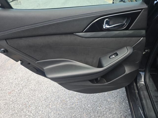 2016 Nissan Maxima 4dr Sedan 3.5 SR - 23074640 - 11