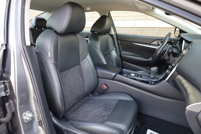 2016 Nissan Maxima 4dr Sedan 3.5 SR - 23004214 - 24