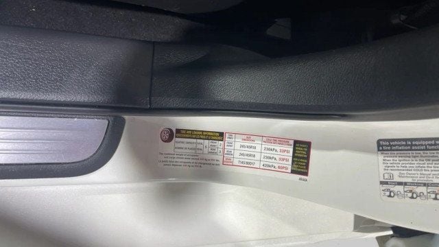 2016 Nissan Maxima 4dr Sedan 3.5 SV - 23044307 - 19