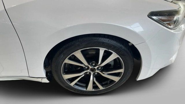 2016 Nissan Maxima 4dr Sedan 3.5 SV - 23044307 - 4