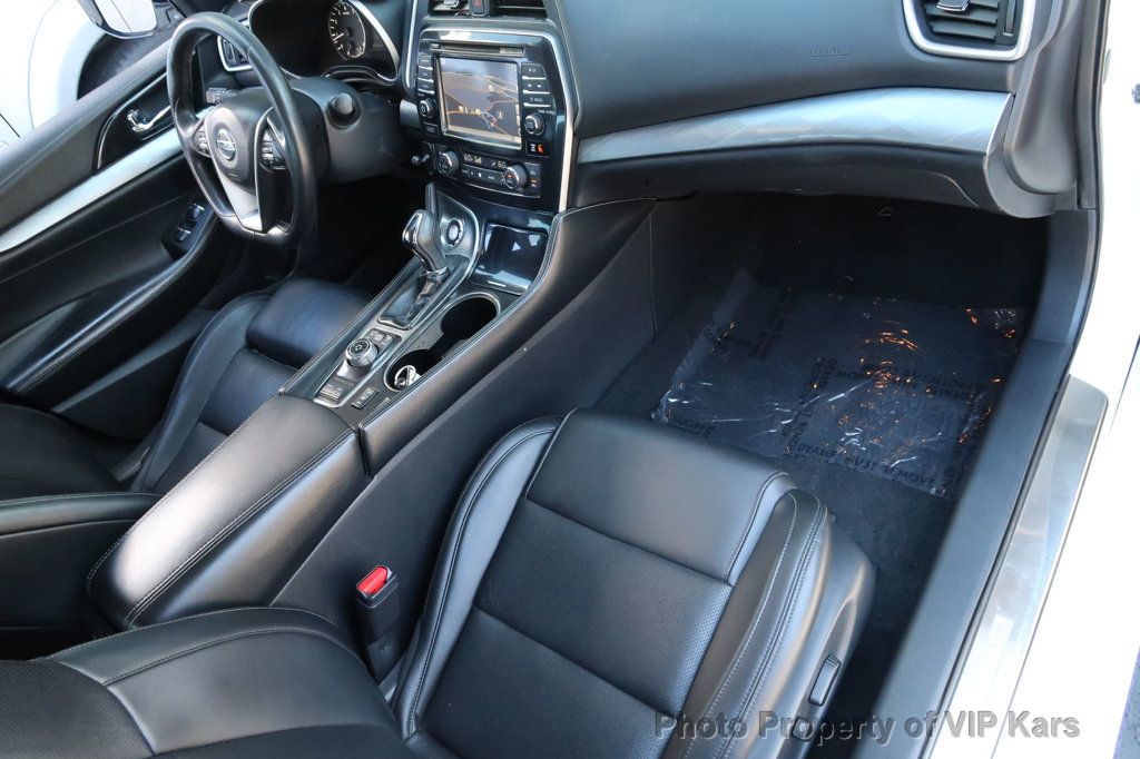 2016 Nissan Maxima 4dr Sedan 3.5 SV - 22346719 - 18