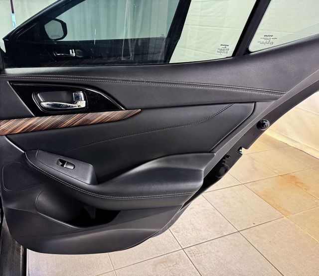 2016 Nissan Maxima PLATINUM - 22958485 - 14