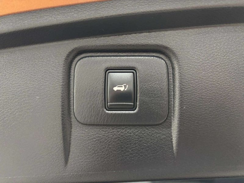 2016 Nissan Murano FWD 4dr SL - 22965027 - 17