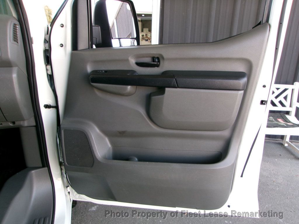 2016 Nissan NV NV2500 Standard Roof Cargo Van Ladder Rack - 22997094 - 23