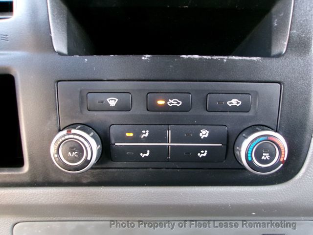 2016 Nissan NV NV2500 Standard Roof Cargo Van Ladder Rack - 22997094 - 29