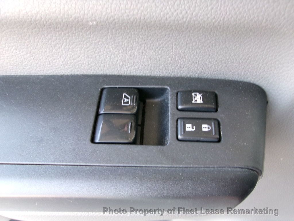 2016 Nissan NV NV2500 Standard Roof Cargo Van Ladder Rack - 22997094 - 35