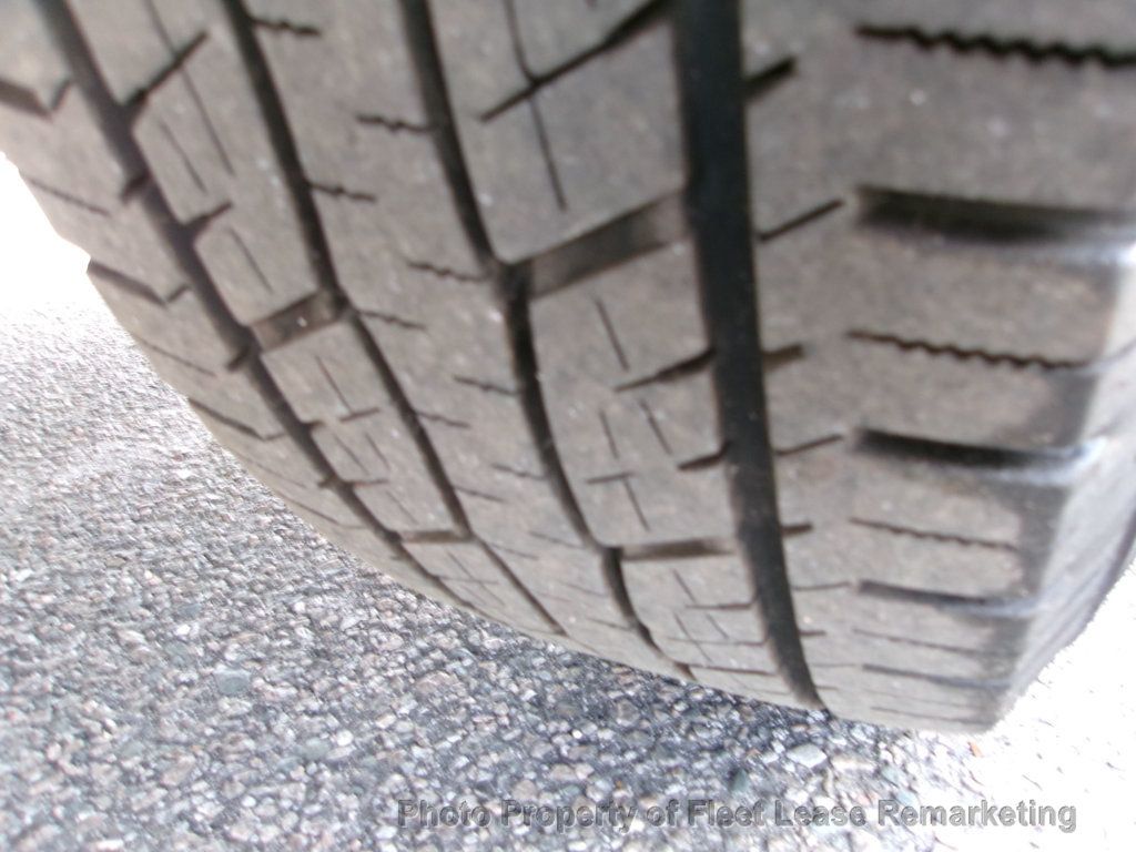 2016 Nissan NV NV2500 Standard Roof Cargo Van Ladder Rack - 22997094 - 42