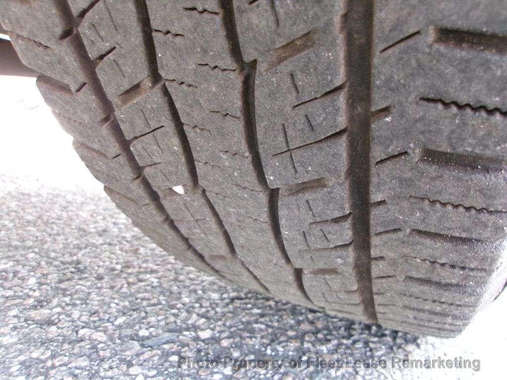 2016 Nissan NV NV2500 Standard Roof Cargo Van Ladder Rack - 22997094 - 44