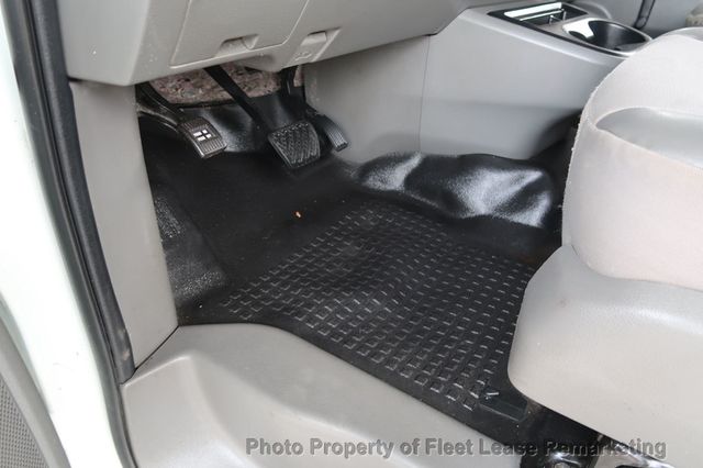 2016 Nissan NV NV2500 SV Low Roof Cargo Van Ladder Rack - 22951862 - 11