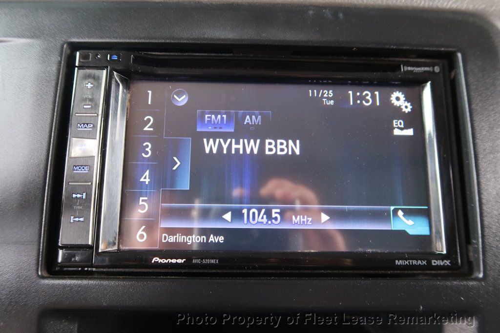 2016 Nissan NV NV2500 SV Low Roof Cargo Van Ladder Rack - 22951862 - 26