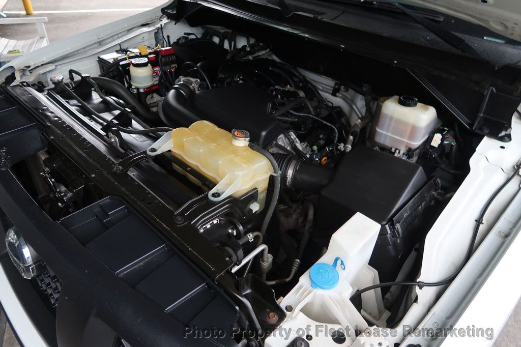 2016 Nissan NV NV2500 SV Low Roof Cargo Van Ladder Rack - 22951862 - 33