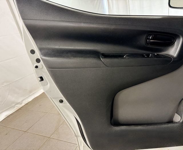 2016 Nissan NV200 CARGO VAN - 22891858 - 15