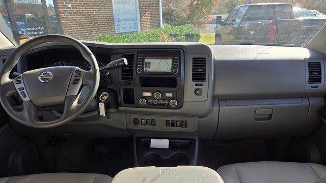 2016 Nissan NVP 3500 SL Passenger - 22945547 - 18