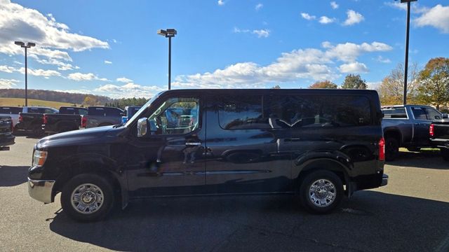 2016 Nissan NVP 3500 SL Passenger - 22945547 - 3