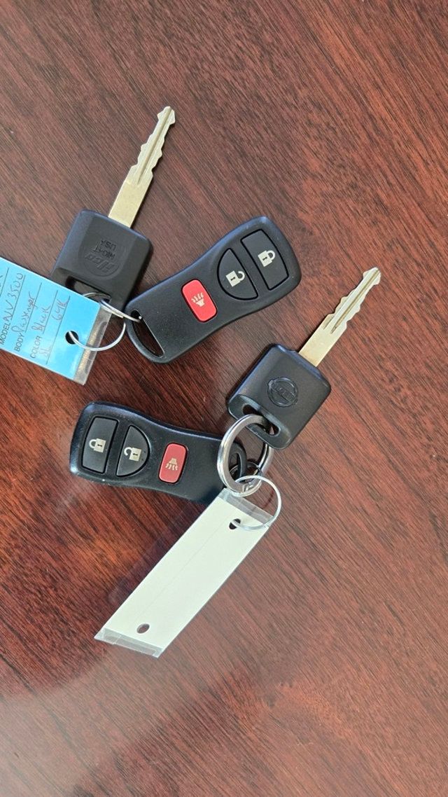 2016 Nissan NVP 3500 V8 SL - 22945547 - 29