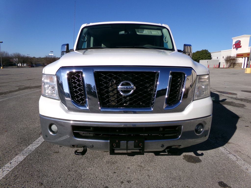 2016 Nissan NVP 3500 V8 SL - 22960756 - 2