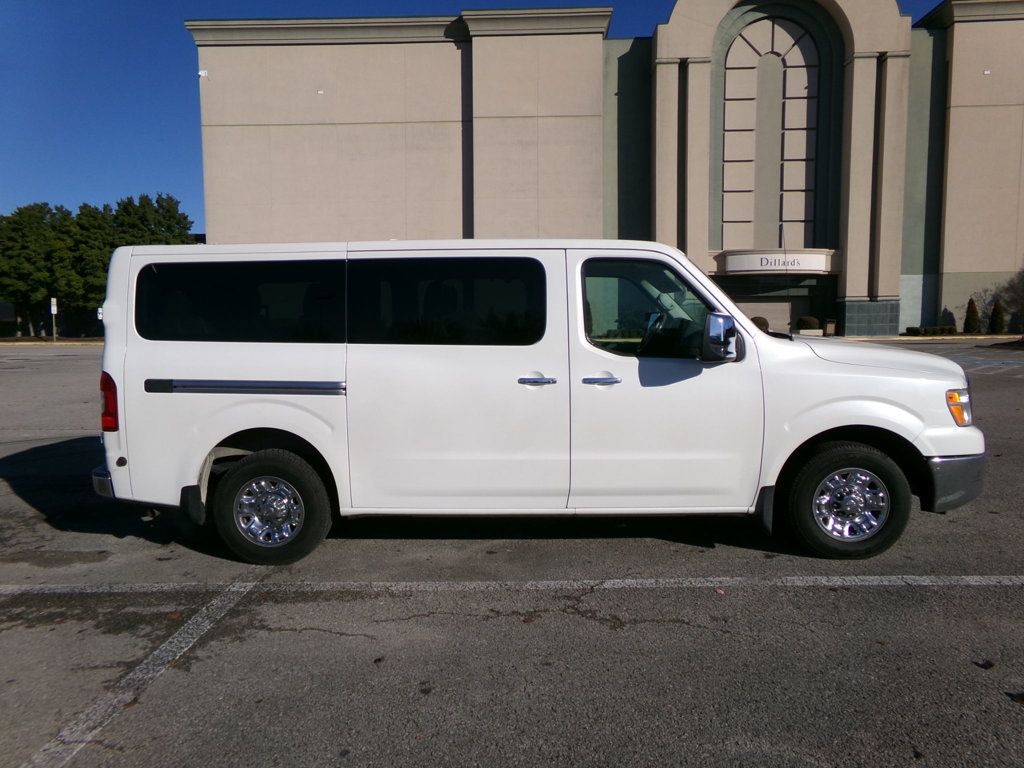 2016 Nissan NVP 3500 V8 SL - 22960756 - 4