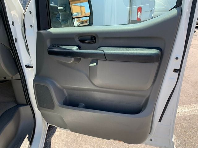 2016 Nissan NVP 3500 V8 SL 12-PASSENGER Leather seats Low Miles - 23057020 - 28
