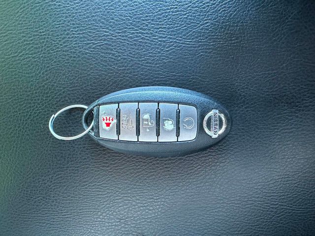 2016 Nissan Pathfinder 4WD 4dr Platinum - 22953804 - 43