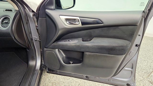 2016 Nissan Pathfinder 4WD 4dr SV - 23085427 - 23