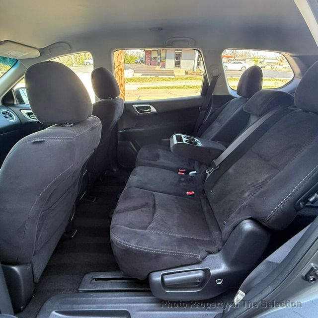 2016 Nissan Pathfinder 4WD SL W/3RD ROW SEATING - 22996804 - 38