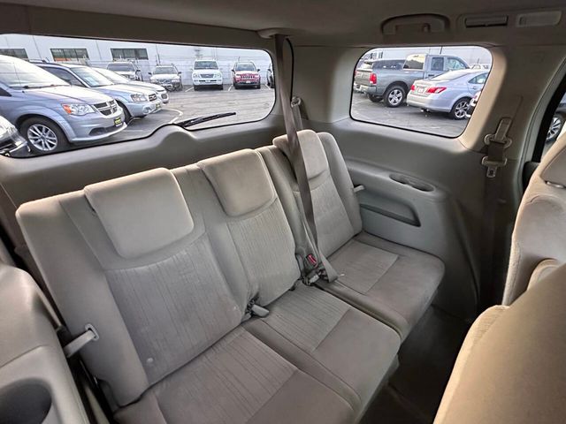 2016 Nissan Quest 3.5 SV 4dr Mini Van - 22989109 - 16